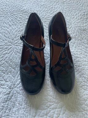 Indigo Black Cutout Mary Jane Heels